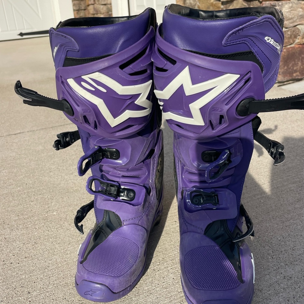 Alpeinstar Tech-10 Boots - Picture 3 of 8